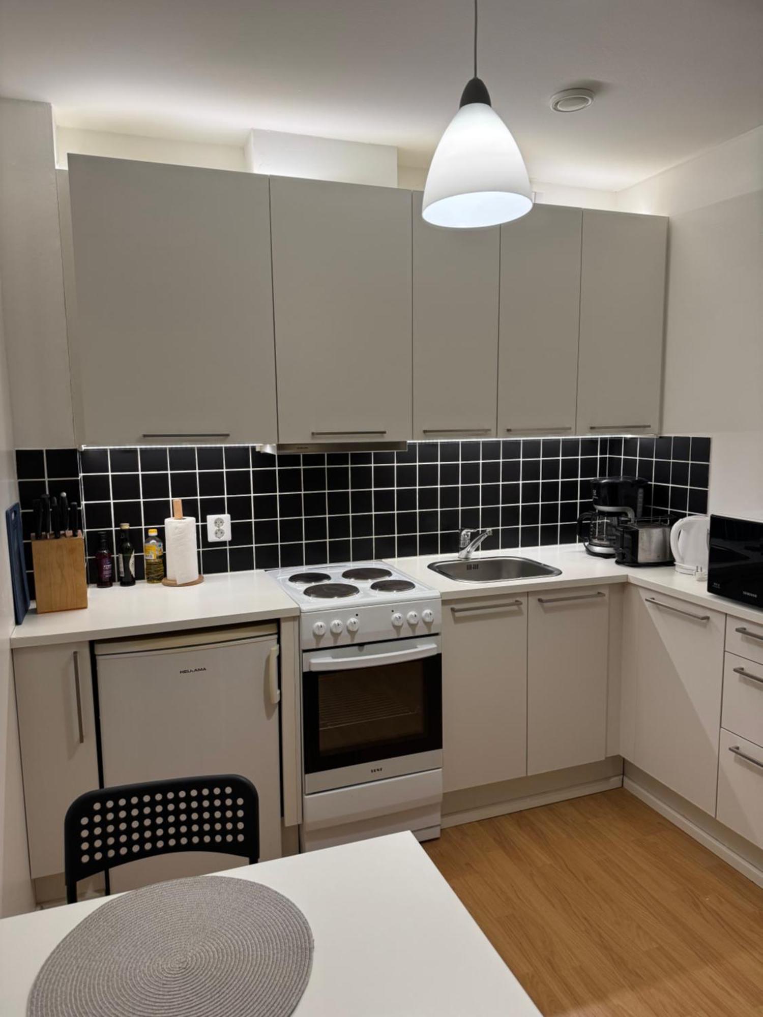 Tranquil Studio Near Nature, Free Parking& Wifi Helsinki Buitenkant foto